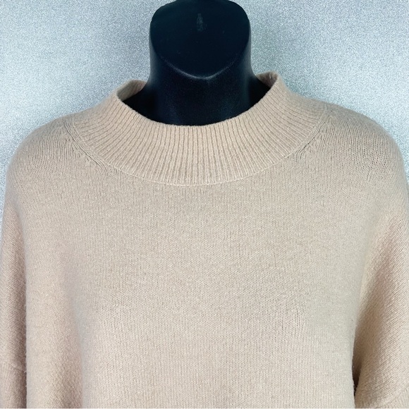 & Other Stories Mock Neck Sweater Cropped Hem Straight Box Bodice Large Caramel - Picture 3 of 14